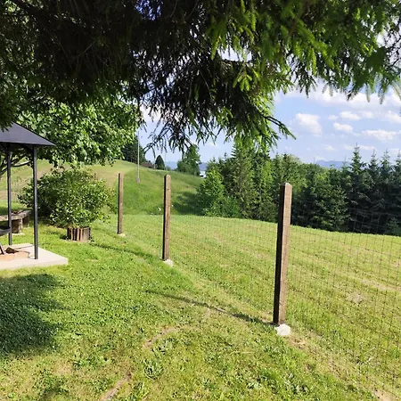 Dağ evi Glamping Gradisko